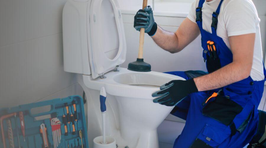 Expert burst pipe repair services in Hawthorne, WI